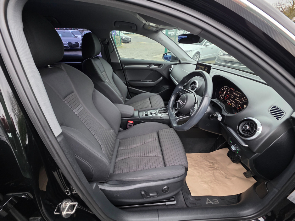 2018 Audi A3 ( 182 ) 1.4 SPORTS EDITION NAVI VIRTUAL CLOCKS ANDROID AUTO CARPLAY BLIND SPOT LANE ASSIST REAR TRAFFIC ASSIST €19,950