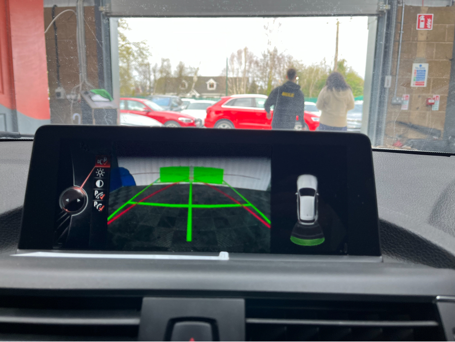 2015 BMW 1 Series - image 17