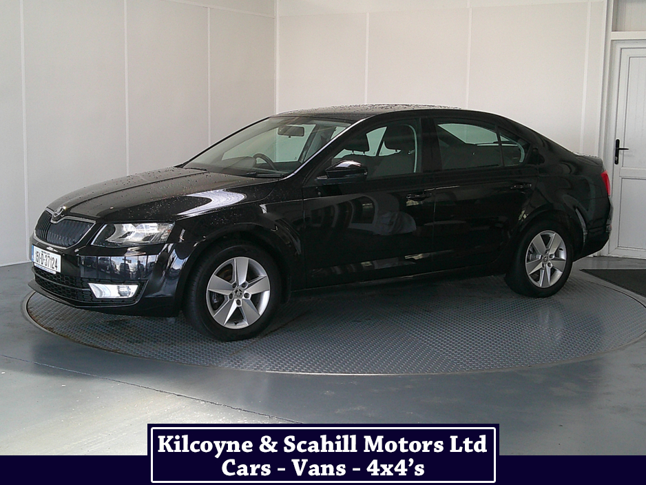 2015 Skoda Octavia - image 3