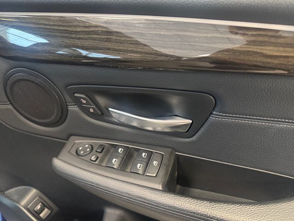 2016 BMW 2 Series Gran Tourer - image 11