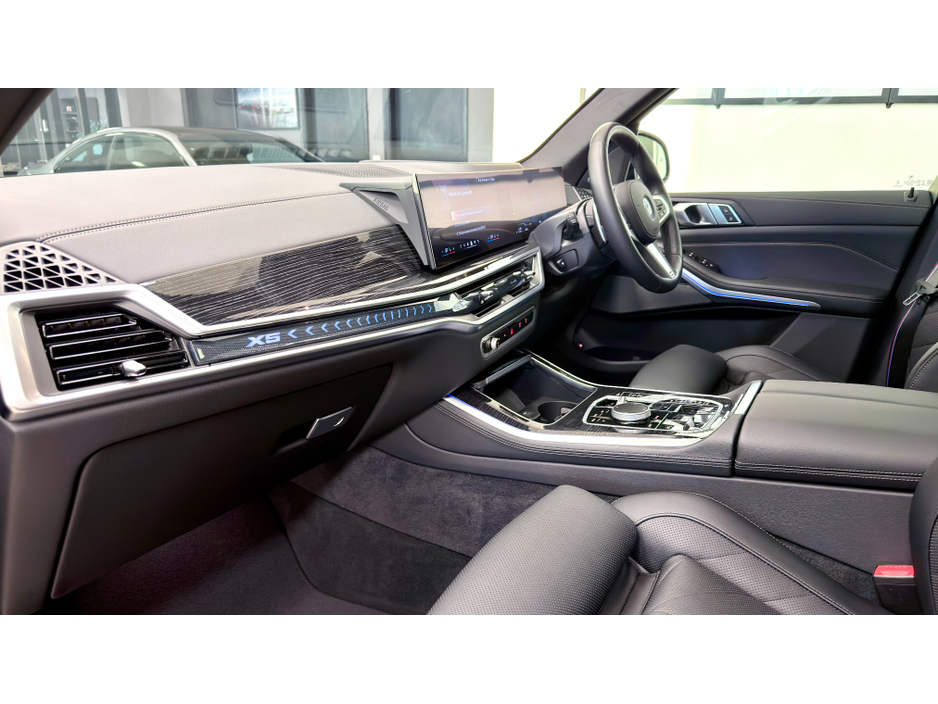 2024 BMW X5 XDRIVE50E M SPORT PRO €90,950