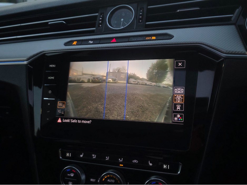 2018 Volkswagen Arteon 2.0 TSI R-LINE PANORAMIC SUNROOF 4MOTION 280BHP VIRTUALDASH FULL LEATHER HEATED ELECTRIC SEATS SAT NAV CARPLAY ANDROID AUTO BLIND SPORT PARKING SENSORS SELF PARKING ASSIST 360 CAMERA €28,950