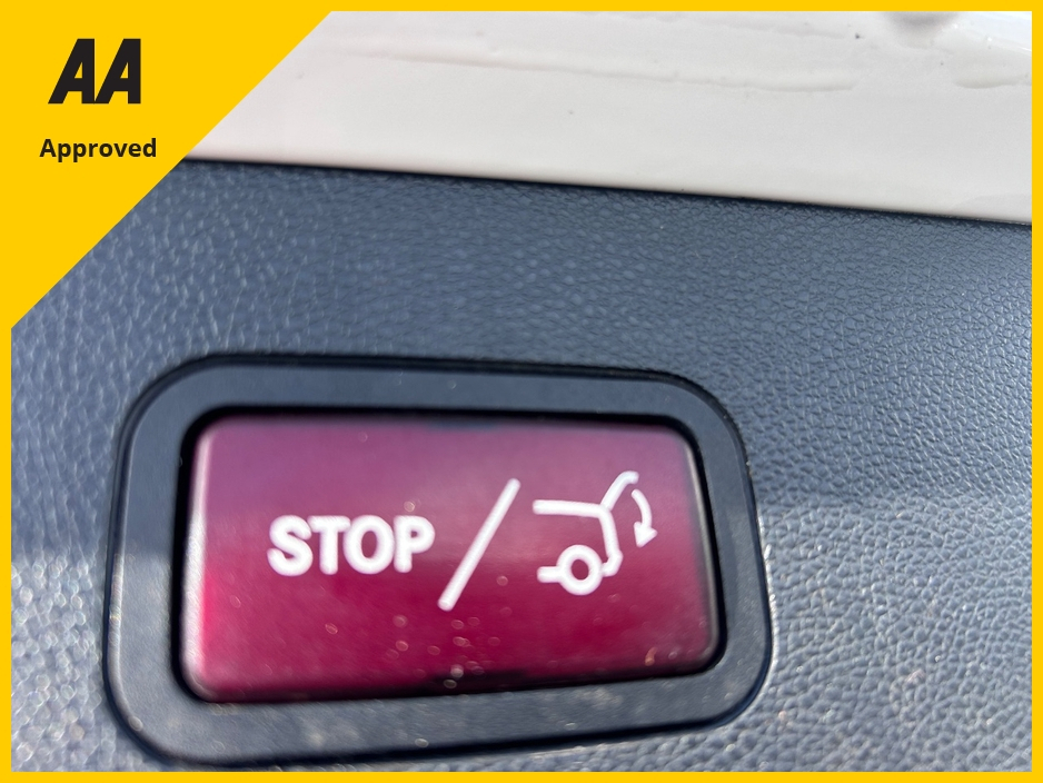 2015 Mercedes-Benz E Class - image 22