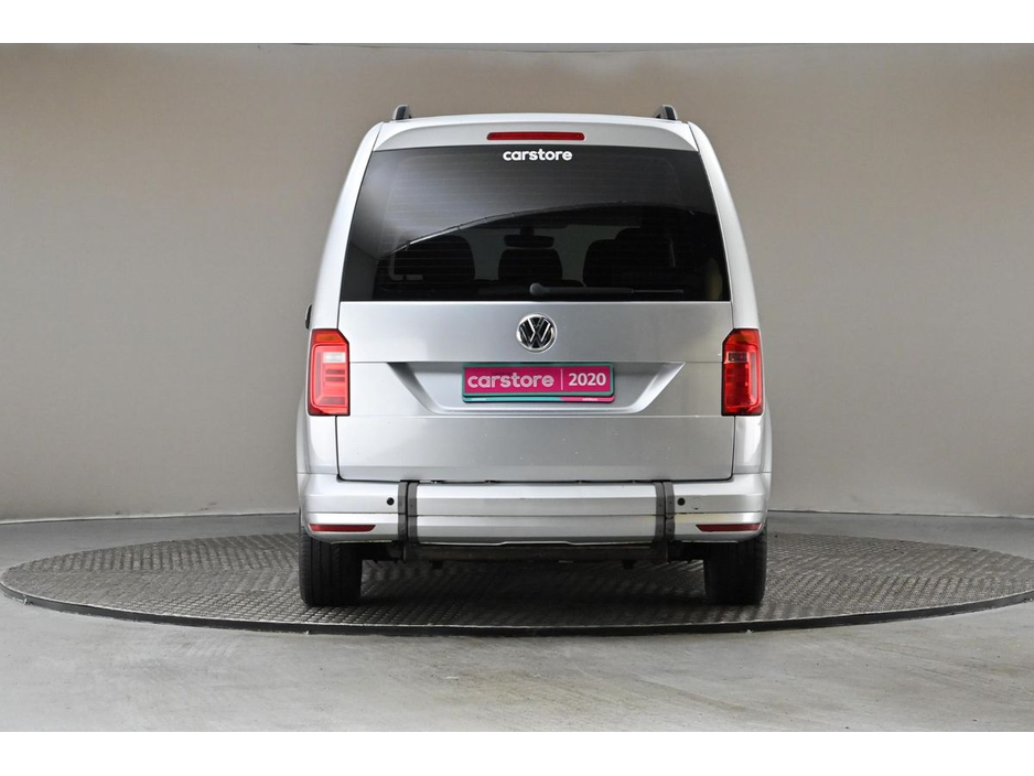 2020 Volkswagen Caddy - image 7