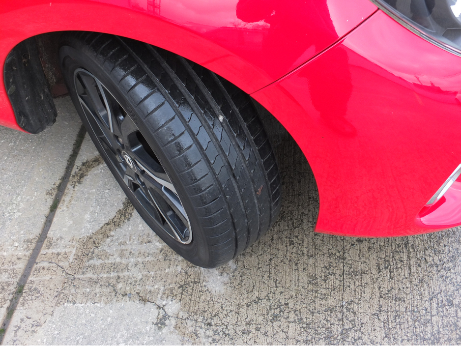 2016 Toyota Yaris 1.33 VVT-I SPORT 5DR €9,450