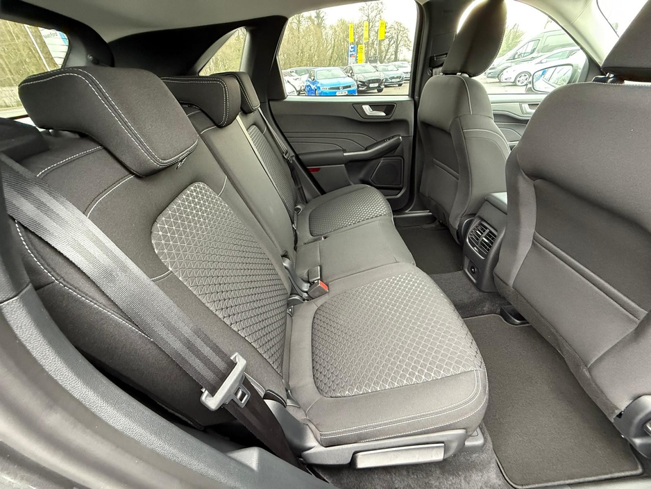 2026 Ford Kuga - image 20