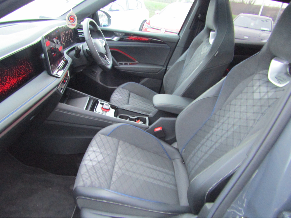 2025 Volkswagen Tiguan R-LINE 75 2.0 TDI DSG 150HP