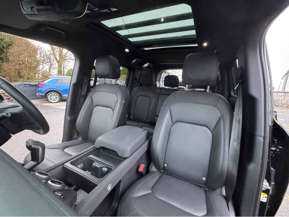 2023 Land Rover Defender 110 P400e X-DYNANIC AUTO URBAN==HUGE SPEC== €84,950