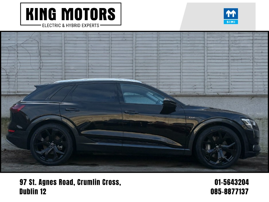 2021 Audi e-tron - image 2