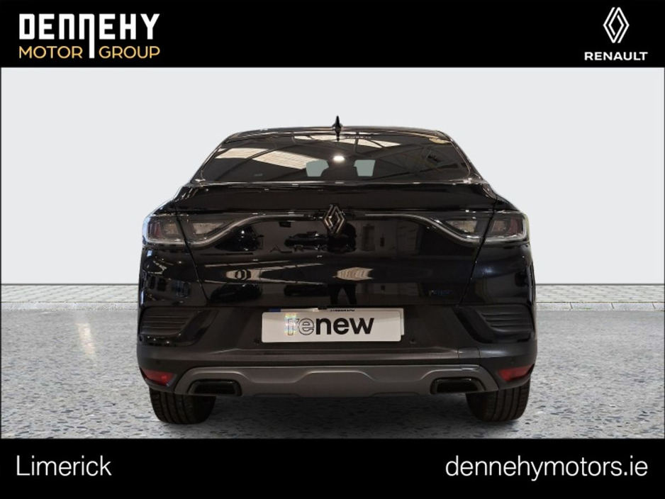 2025 Renault Arkana - image 11