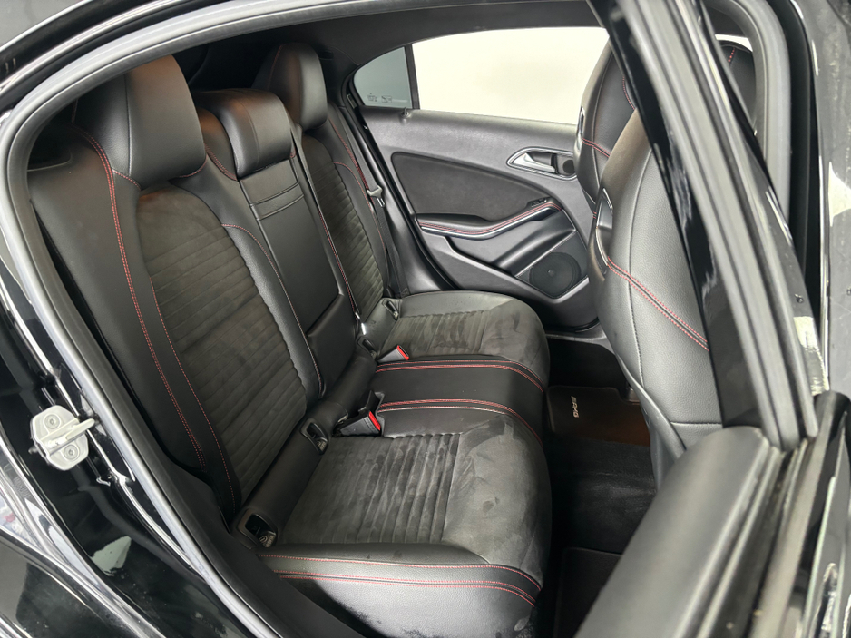 2015 Mercedes-Benz A Class - image 10