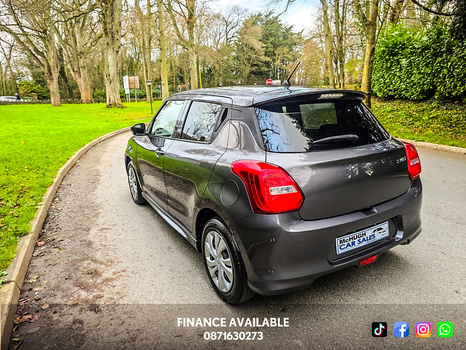 2019 Suzuki Swift - image 7