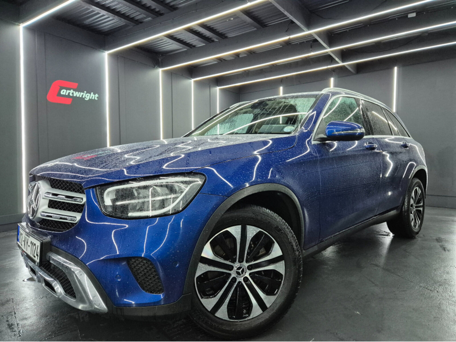 2021 Mercedes-Benz GLC Class - image 3