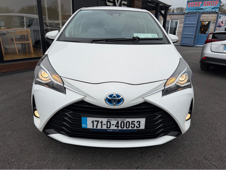 2017 Toyota Yaris Self charge Hybrid - Low Mileage - Fantastic Spec €14,750