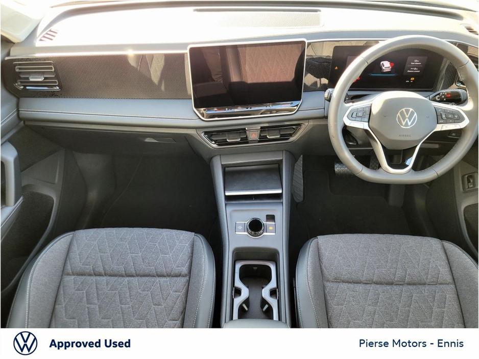 2026 Volkswagen Tiguan - image 4