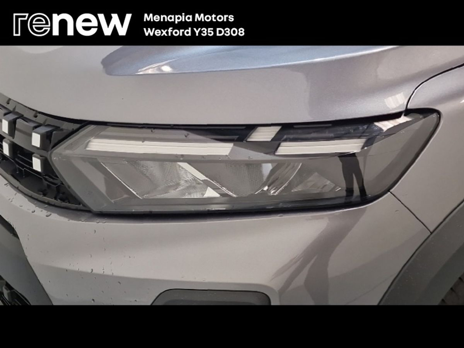 2026 Dacia Sandero Stepway - image 14