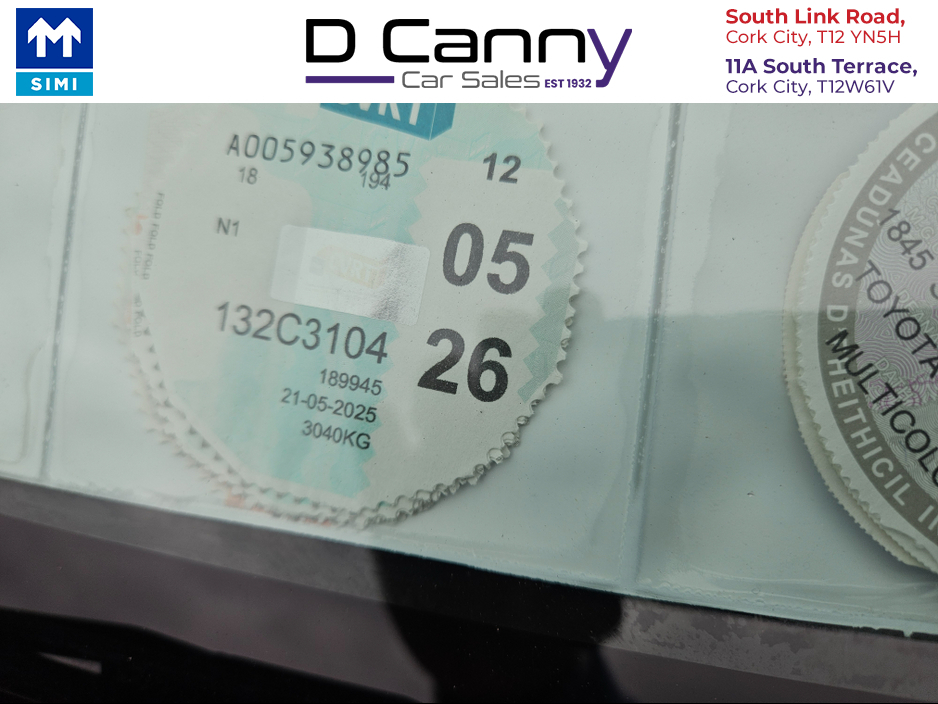 2013 Toyota Hilux - image 15