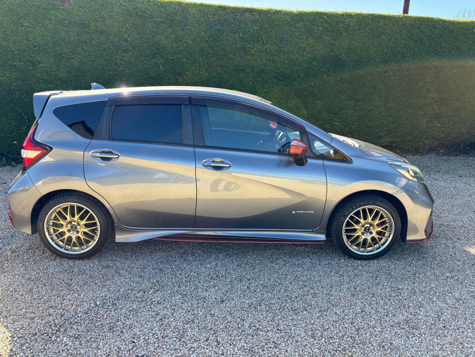 2017 Nissan Note - image 3