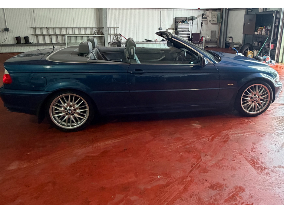 2000 BMW 3 Series - image 7