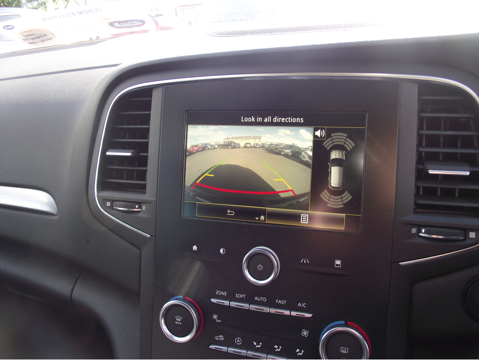 2020 Renault Megane ICONIC BLUE 1.5DCI 115PS 5DR  MY1 €13,950