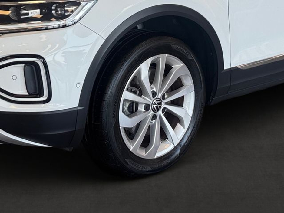 2022 Volkswagen T-Roc - image 10