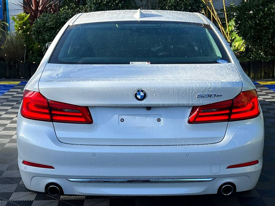 2018 BMW 5 Series 530e LUXURY LINE 2.0 HYBRID // FULL SERVICE HISTORY/ /TILT & SLIDE SUNROOF // HARMAN/KARDON €24,900