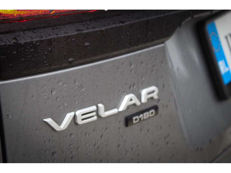 2018 Land Rover Range Rover Velar 2.0D TD4 180 Standard €29,995