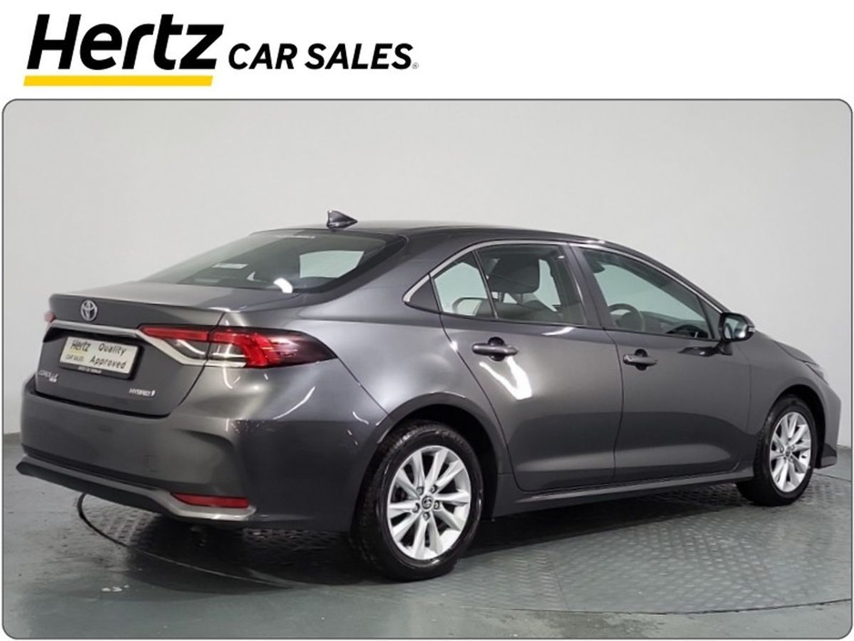 2023 Toyota Corolla 1.8 Hybrid Luna Saloon €22,795