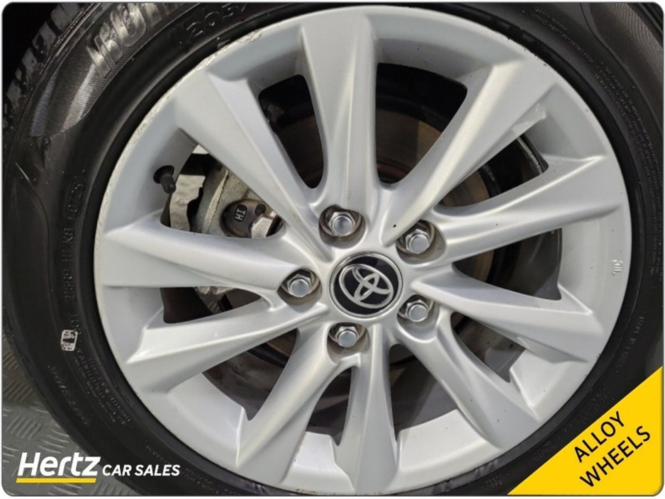 2023 Toyota Corolla - image 11