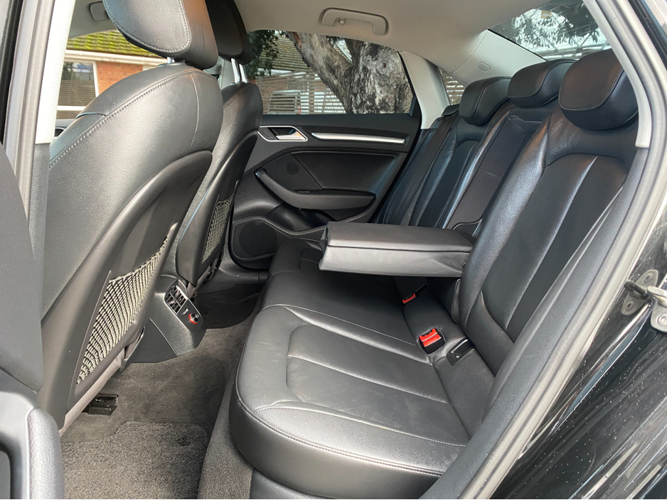 2016 Audi A3 `KEYLESS ENTRY..BLACK LEATHER..2 KEYS €16,750