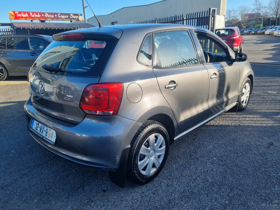 2012 Volkswagen Polo - image 14