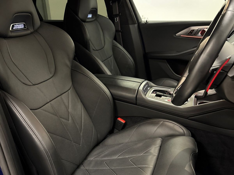 2025 BMW XM - image 12