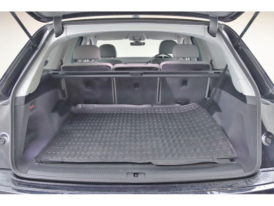 2018 Audi Q7 3.0TDI 218BHP QUATTRO TIPTRONIC SE BUSINESS *FULL GREY LEATHER* €38,890