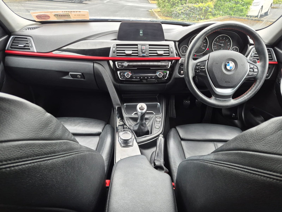 2019 BMW 3 Series - image 14