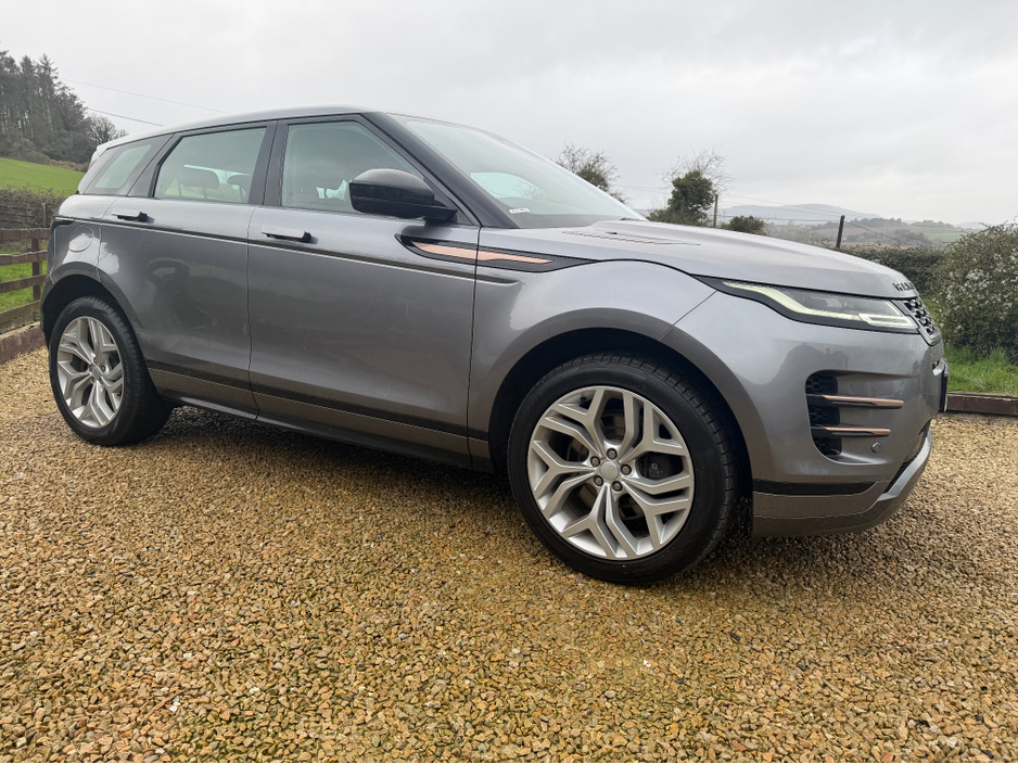 2022 Land Rover Range Rover Evoque - image 9