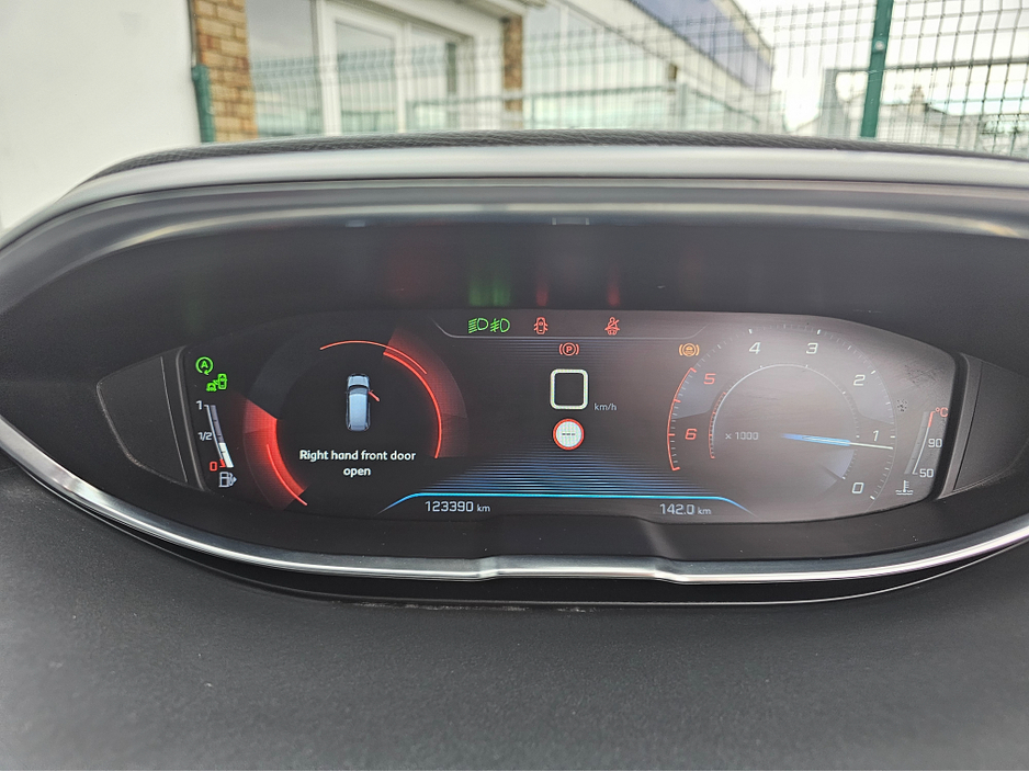 2019 Peugeot 5008 ALLURE 1.5 BLUE HDI 130 6 6.2 4DR €19,950