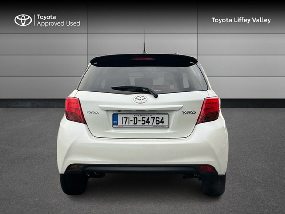 2017 Toyota Yaris 1.33 VVT-I DESIGN 99BHP 5 5DR €12,450