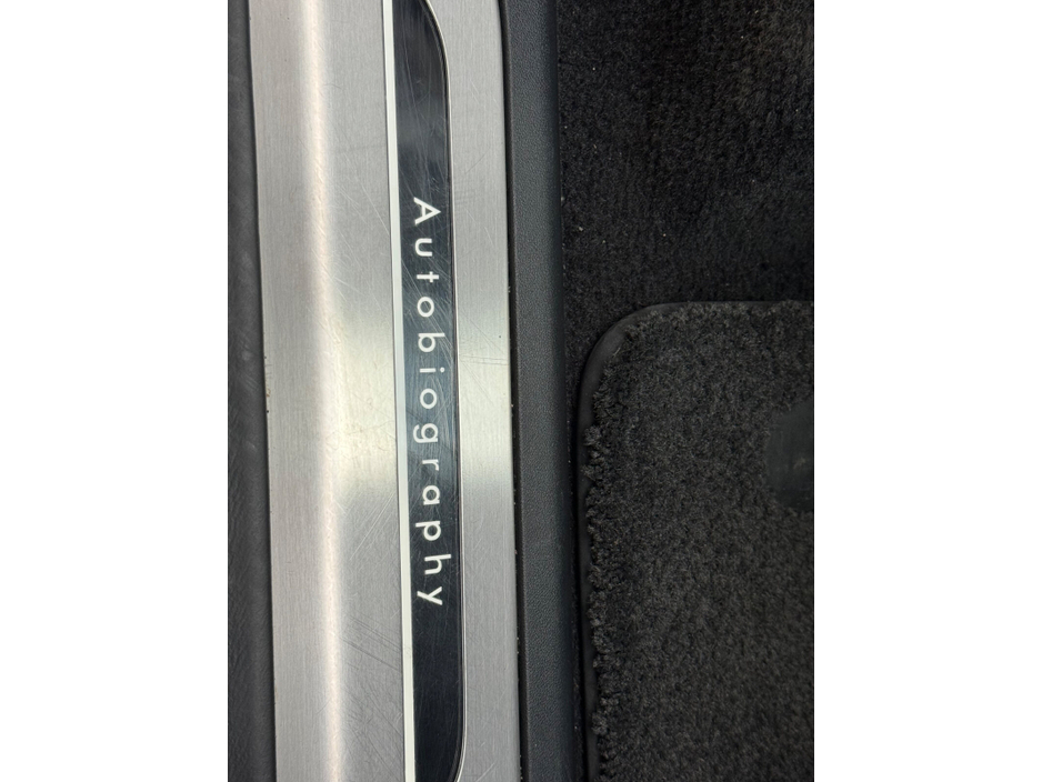 2025 Land Rover Range Rover Sport - image 22