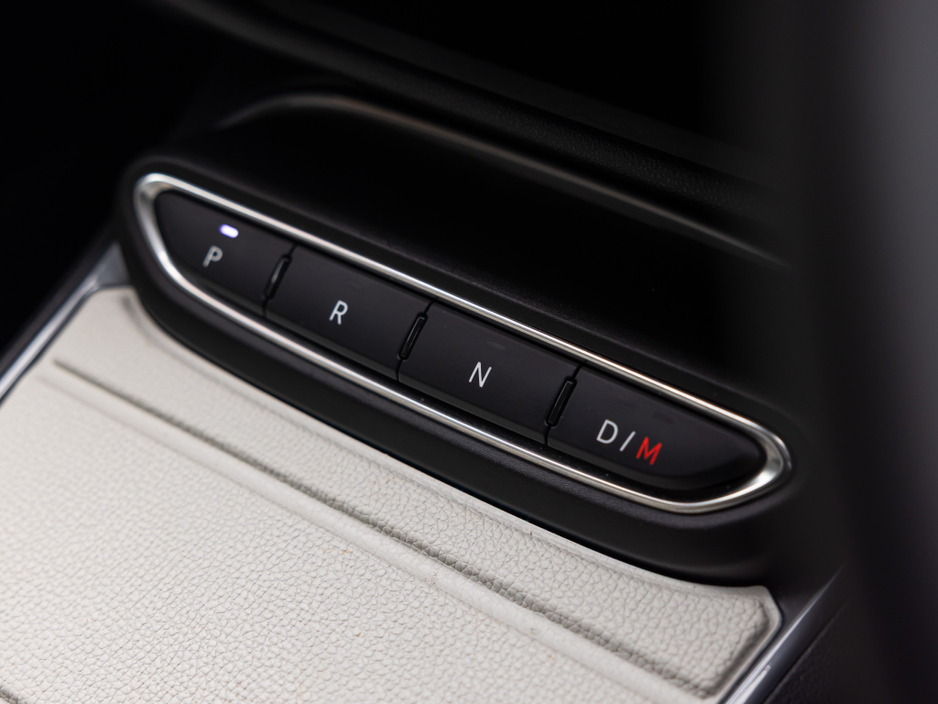 2025 Fiat 600 - image 16