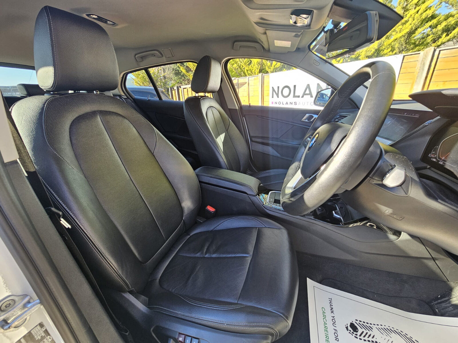 2020 BMW 1 Series - image 14