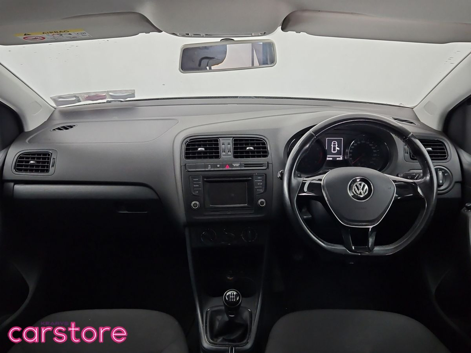 2016 Volkswagen Polo - image 11