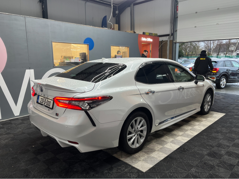 2023 Toyota Camry €39950 2023 TOYOTA CAMRY WS 2.5 AUTOMATIC / CRUISE CONTROL / REVERSE CAMERA / ELECTRIC HEATED SEATS / PADDLE SHIFTERS €39,950