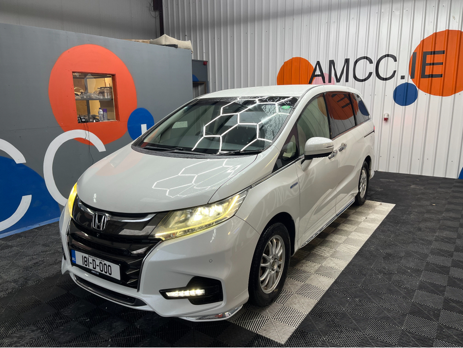 2018 Honda Odyssey €22950! 2018 HONDA ODYSSEY 7 SEATER AUTOMATIC HYBRID SENSING 2.0 AUTOMATIC / CRUISE CONTROL / REVERSE CAMERA / AUTOMATIC DOORS / ELECTRIC SEATS €22,950