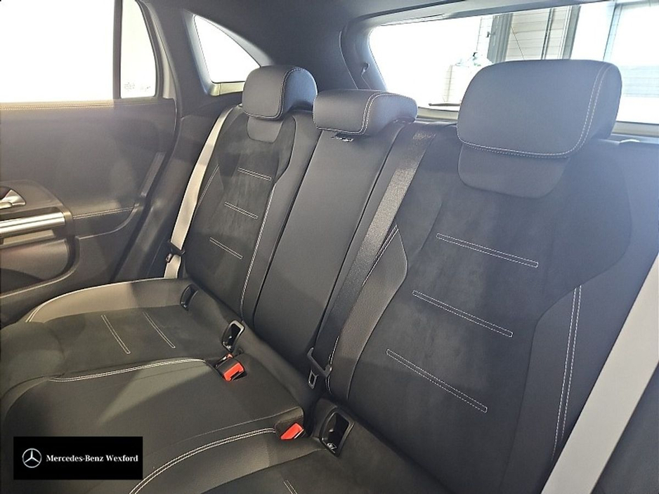 2025 Mercedes-Benz GLA Class - image 17