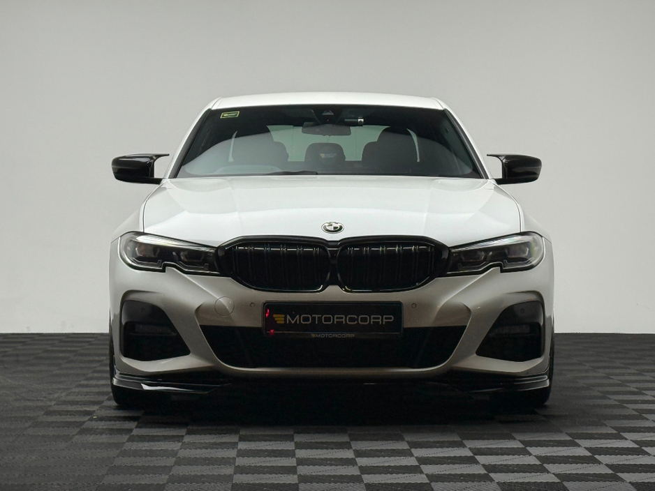 2019 BMW 3 Series 320D M SPORT €27,990