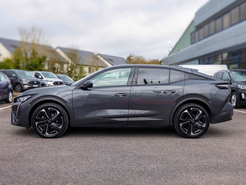 2023 Peugeot 408 - image 11