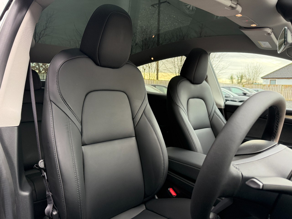 2023 Tesla Model Y - image 12