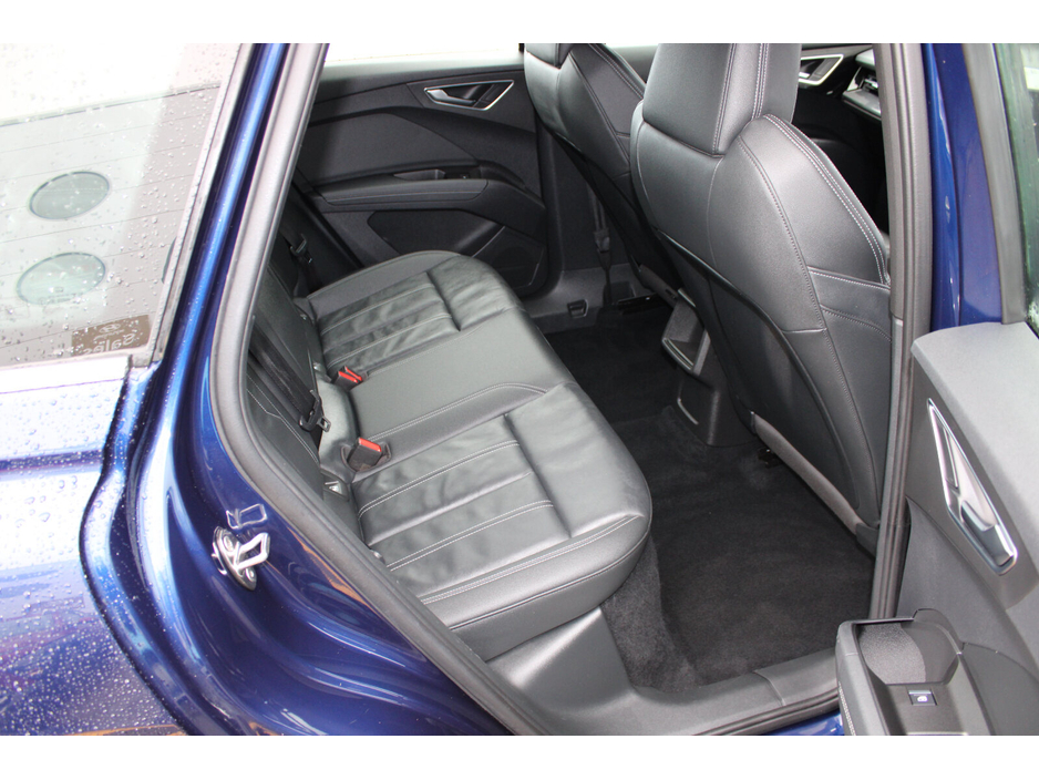 2022 Audi e-tron 55 quattro S Line €30,950