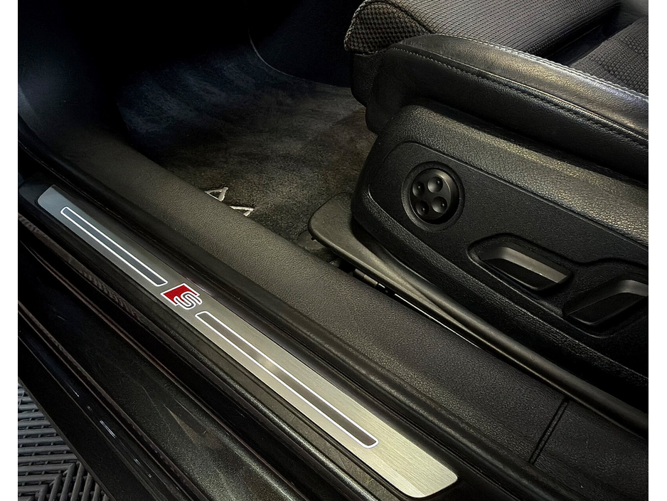 2016 Audi A4 - image 47