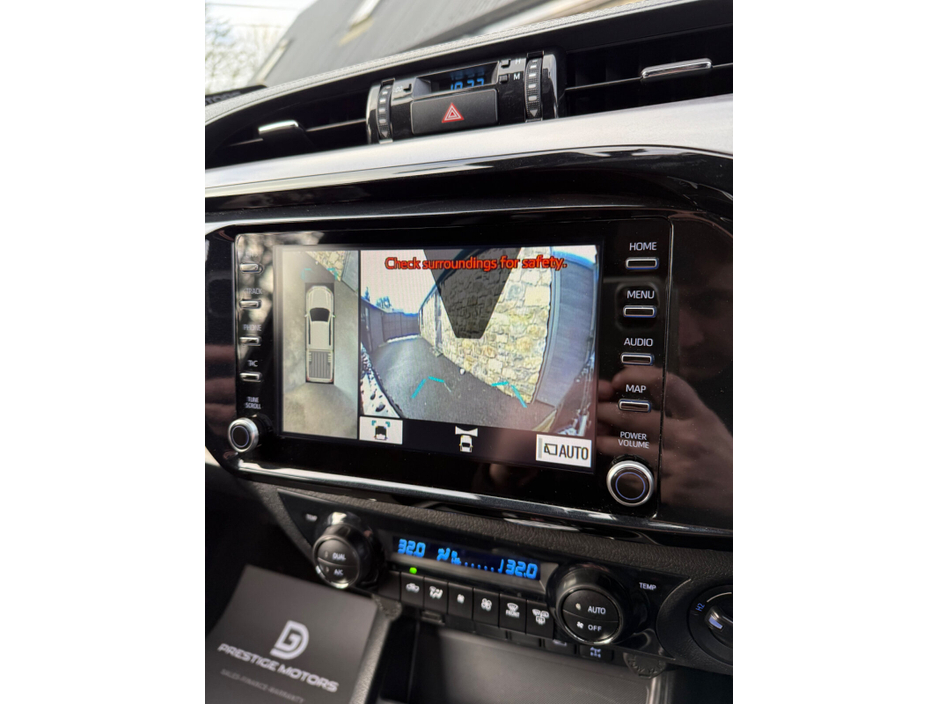 2023 Toyota Hilux  €44,995